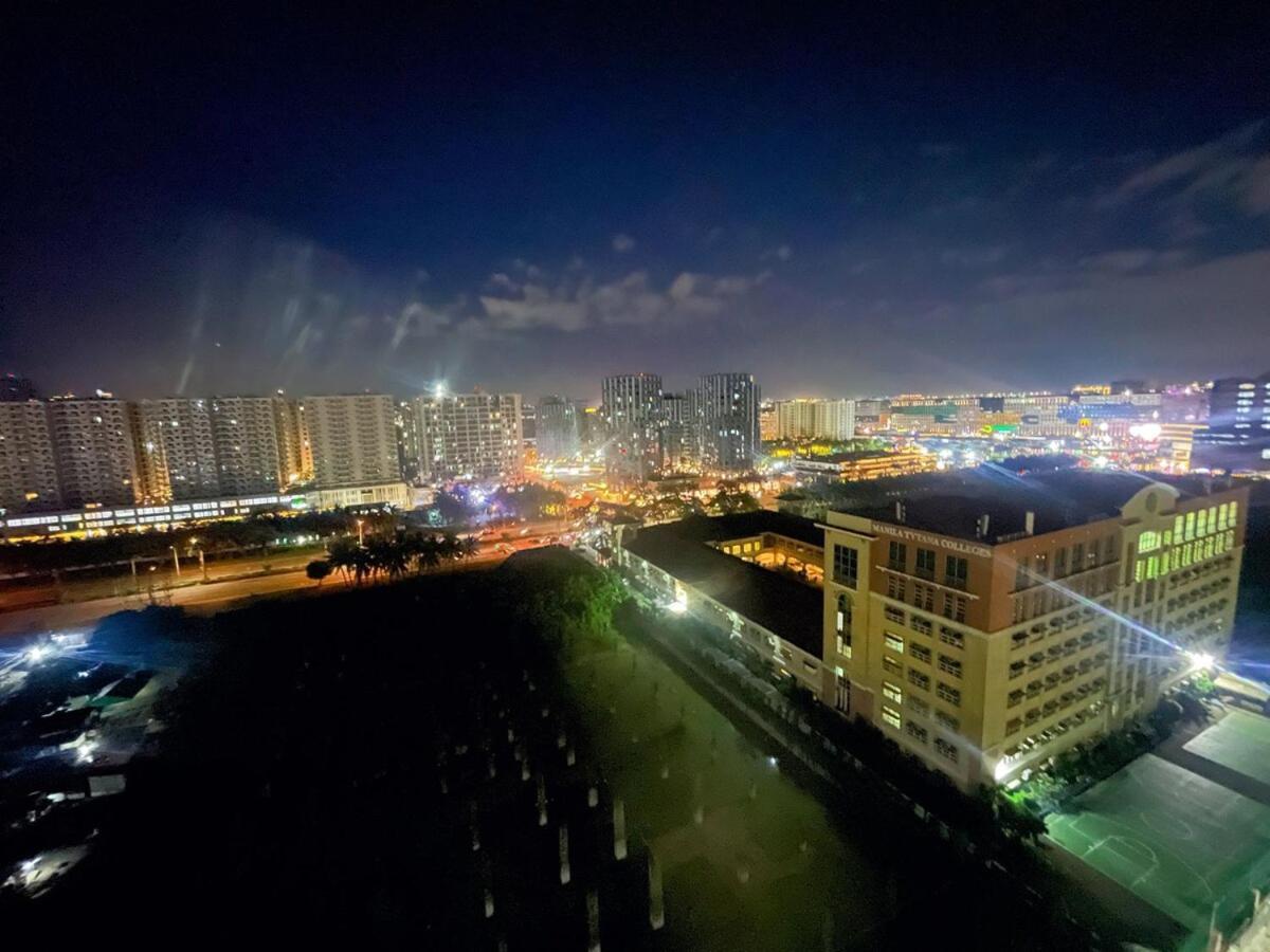Shore 2 Residences Tower 2 16fl *