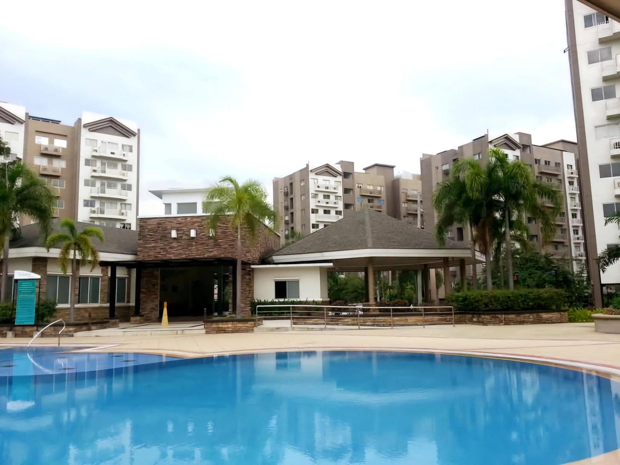 John & Jazz Staycation * Manila