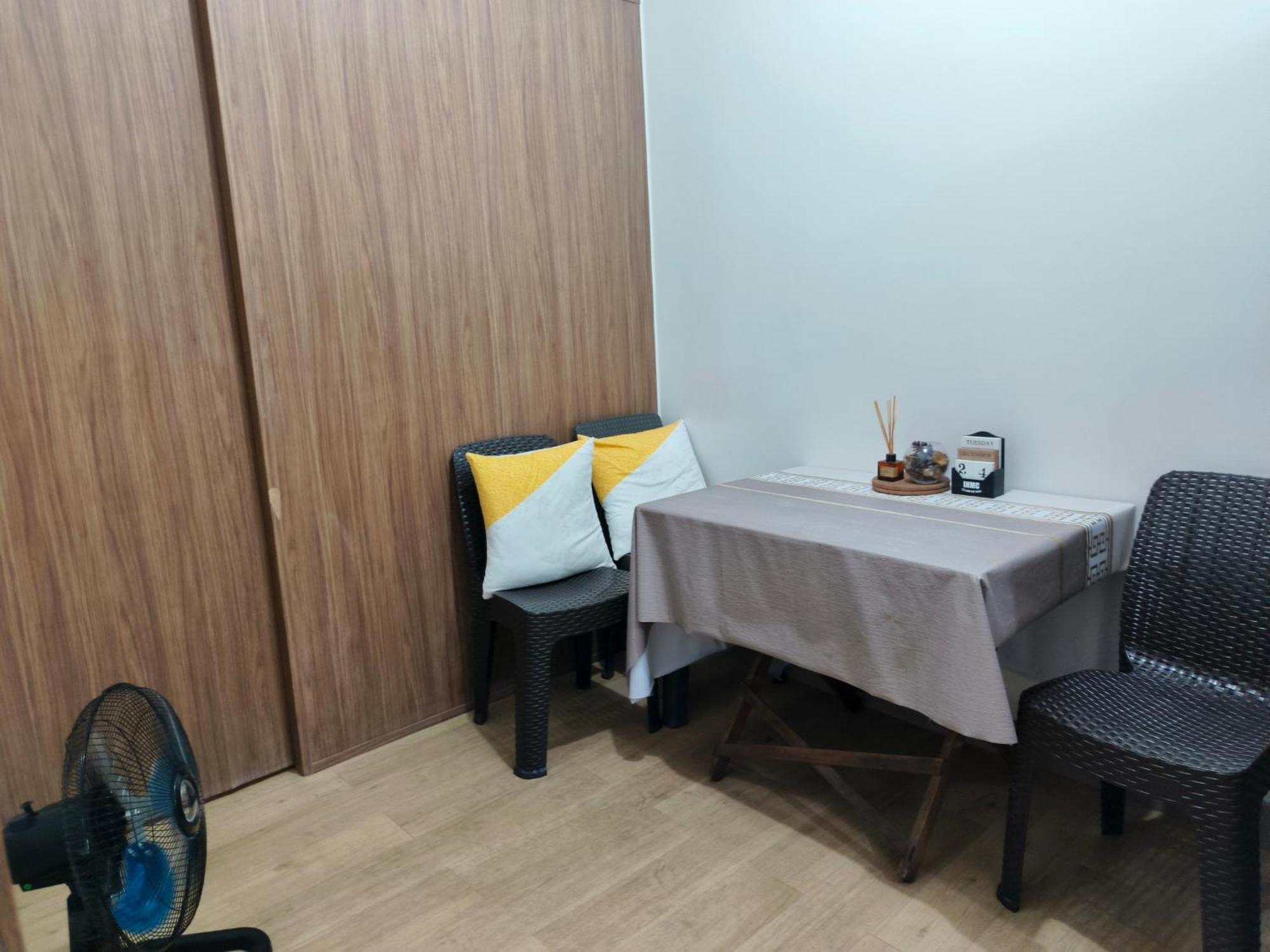 Charles Haven's Crib - Spring Residences * Paranaque City