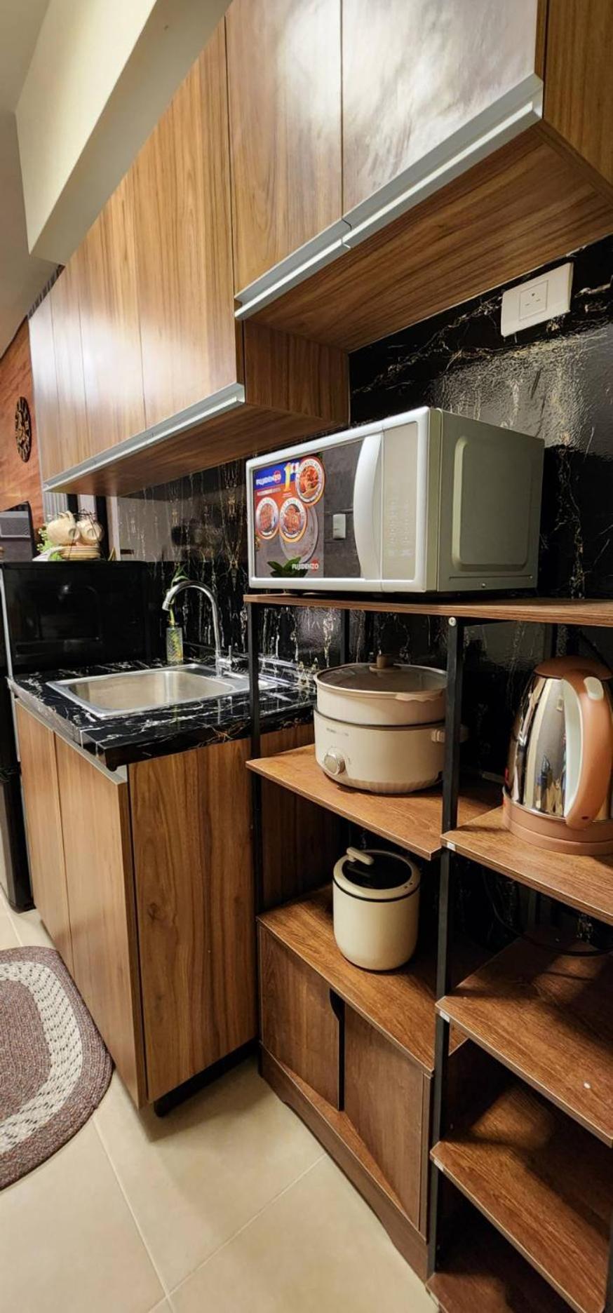Modern Rustic Unit In Front Of Mall And Near Naia Terminal Aparthotel