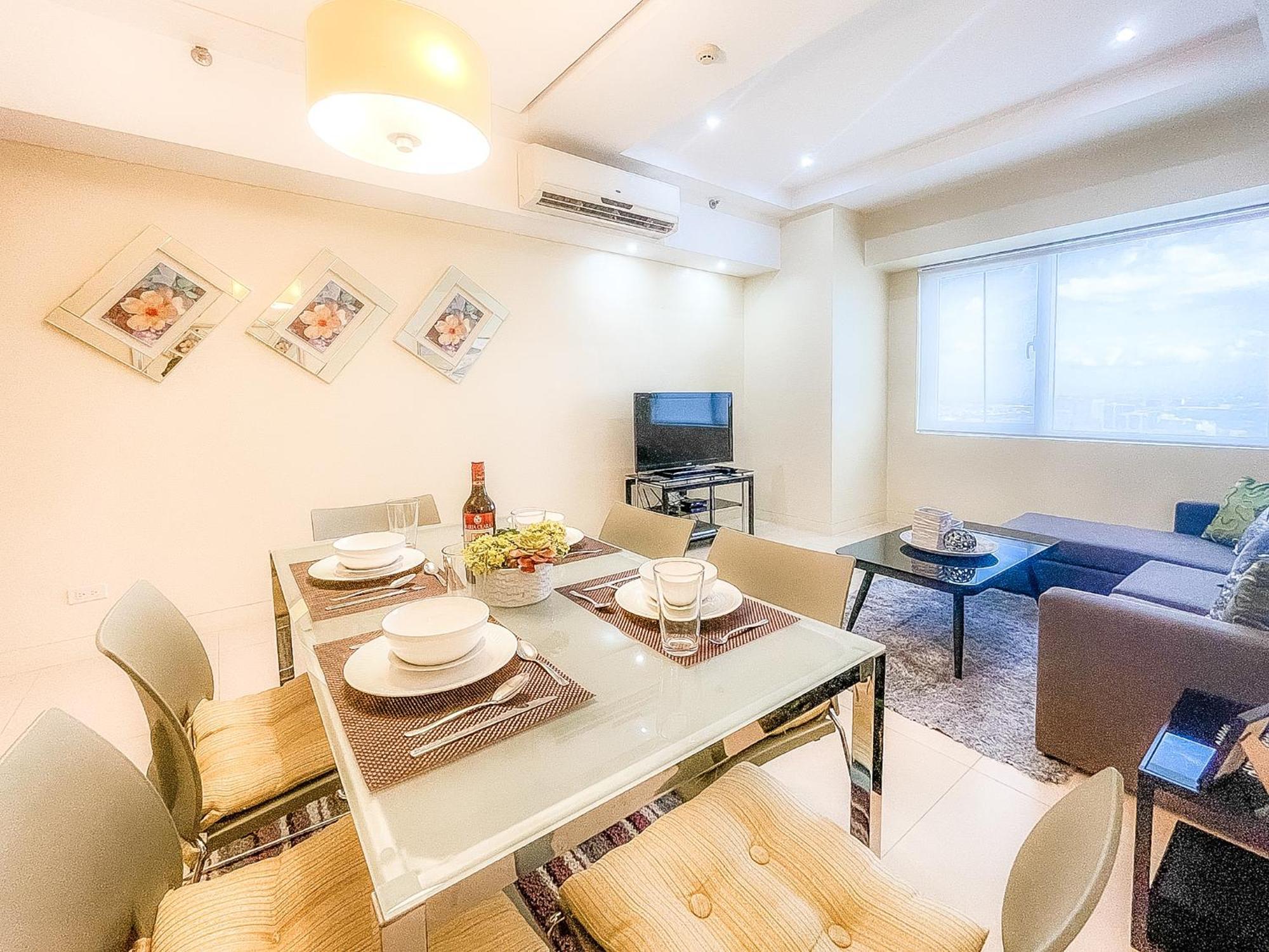 Full-serviced Residential In The Infinity, Bgc Hotel *