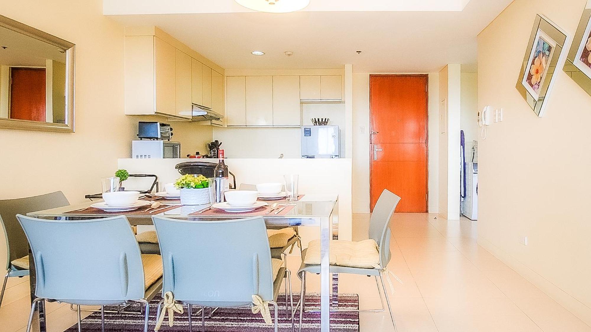 Full-serviced Residential In The Infinity, Bgc Manila