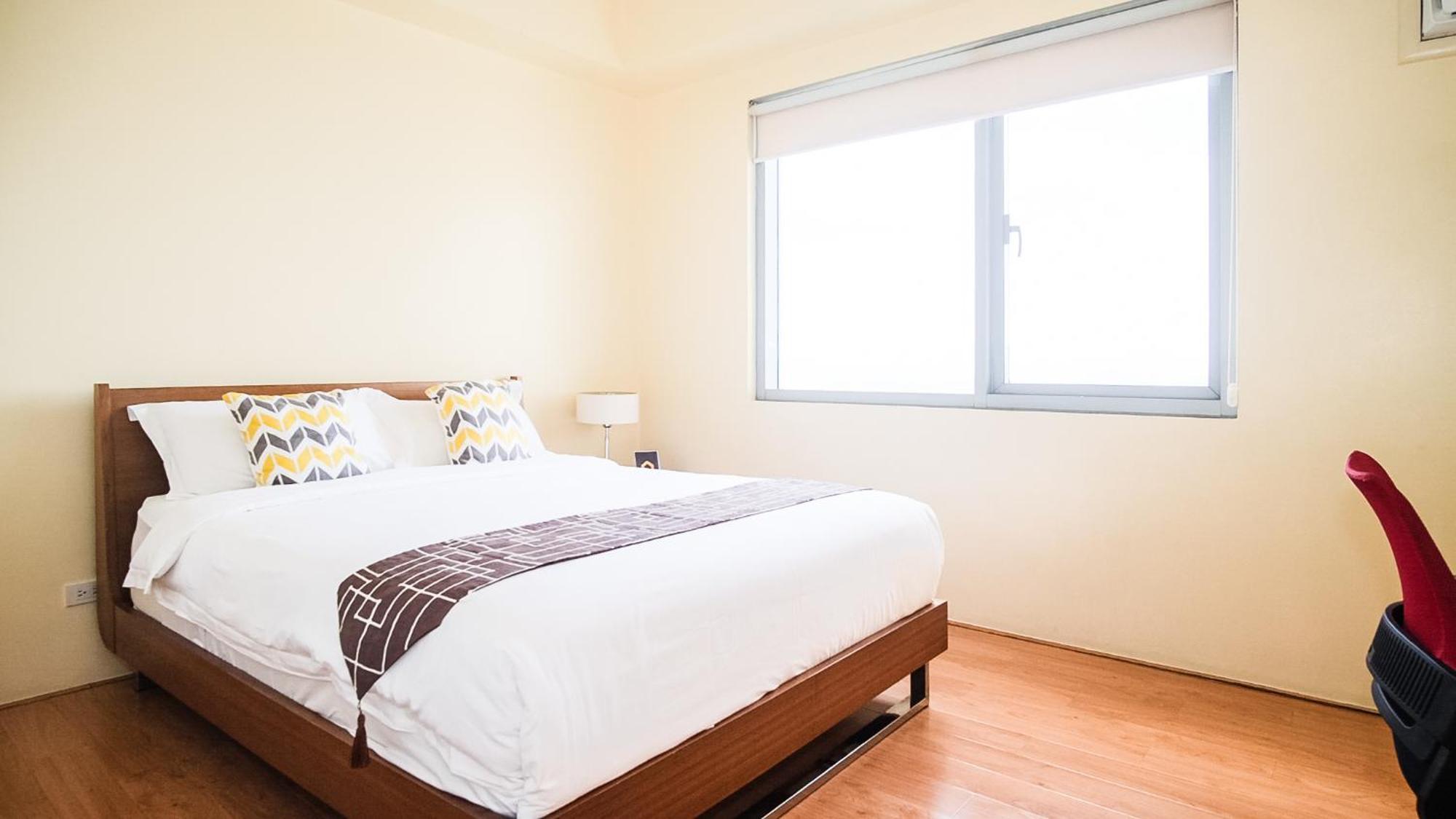 Full-serviced Residential In The Infinity, Bgc Hotel *