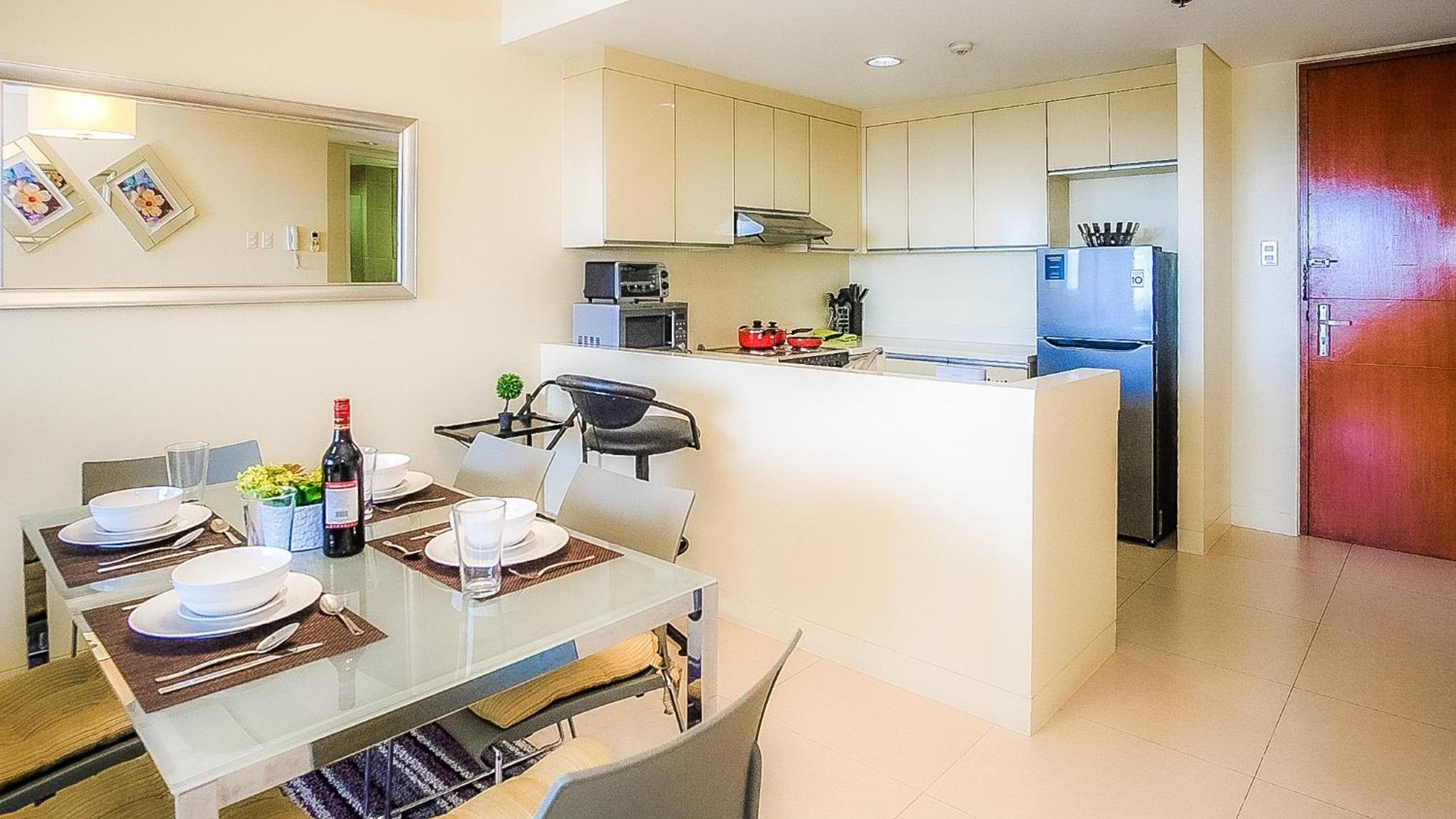 Hotel Full-serviced Residential In The Infinity, Bgc *