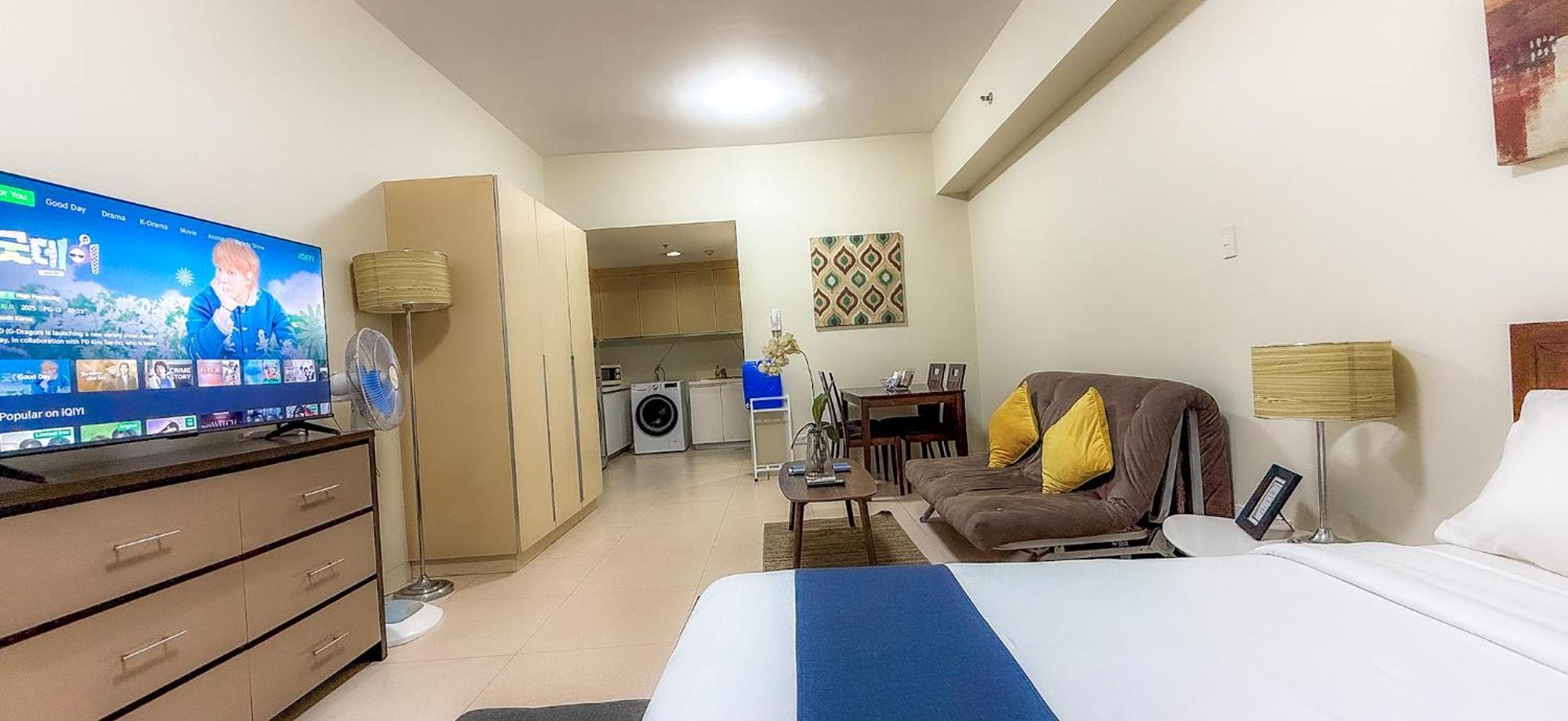 Full-serviced Residential In The Infinity, Bgc Hotel *