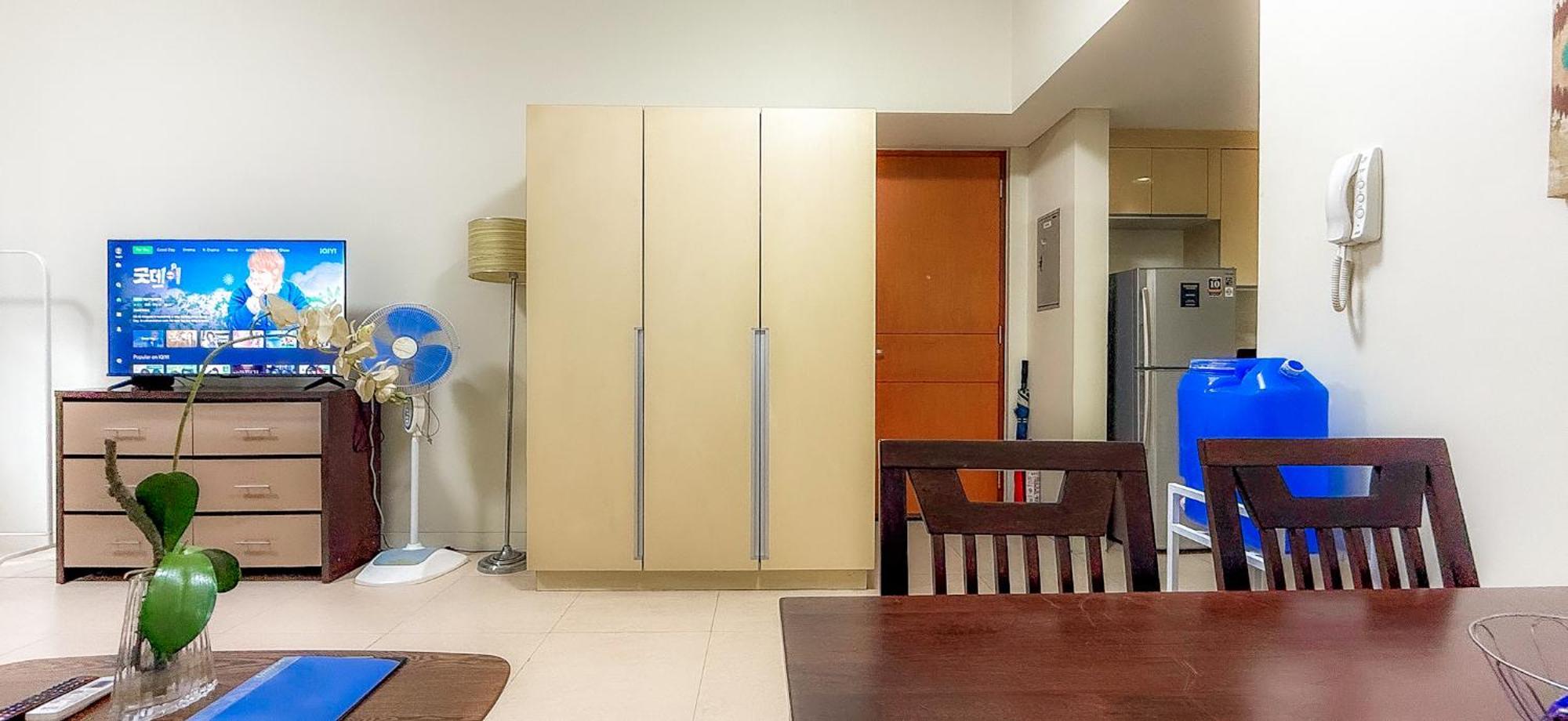 Full-serviced Residential In The Infinity, Bgc Manila