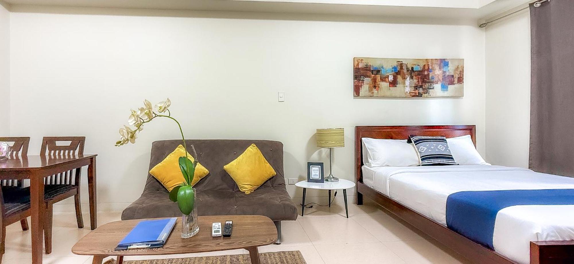 Full-serviced Residential In The Infinity, Bgc * Manila