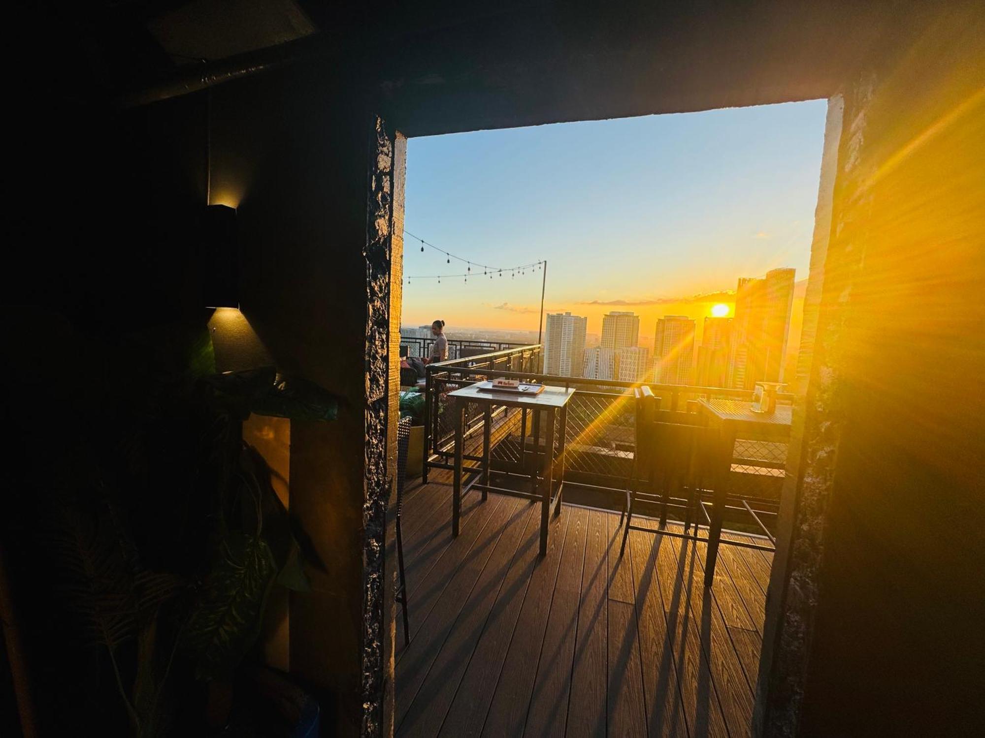Cozy 1 - The Residences Bgc Taguig * Manila