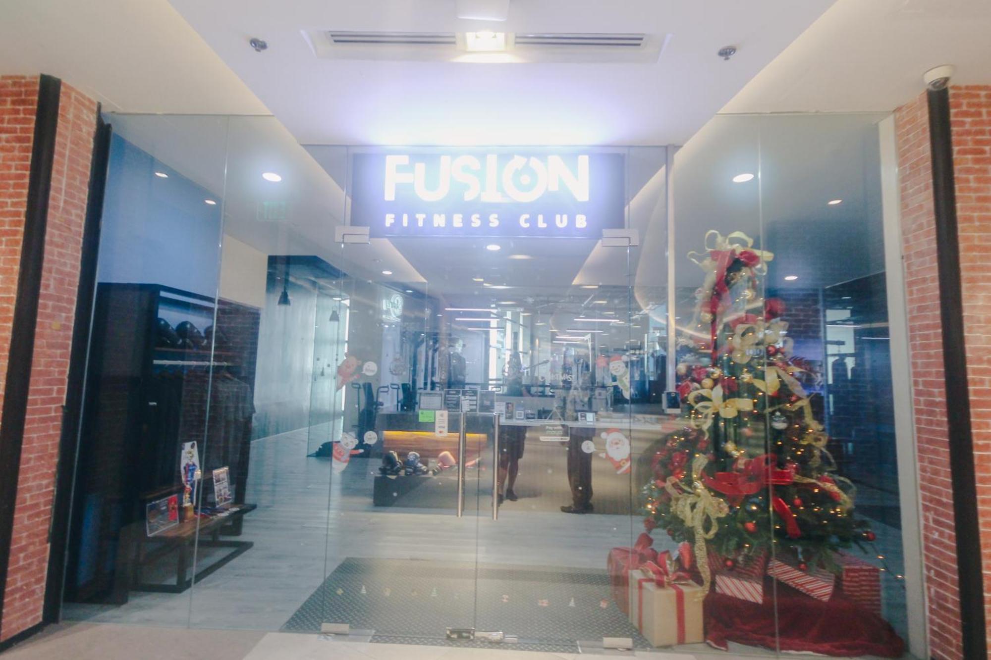 Urban Hideaway Cozy Makati Giggles Swim Gym Park Laugh Eat 3352