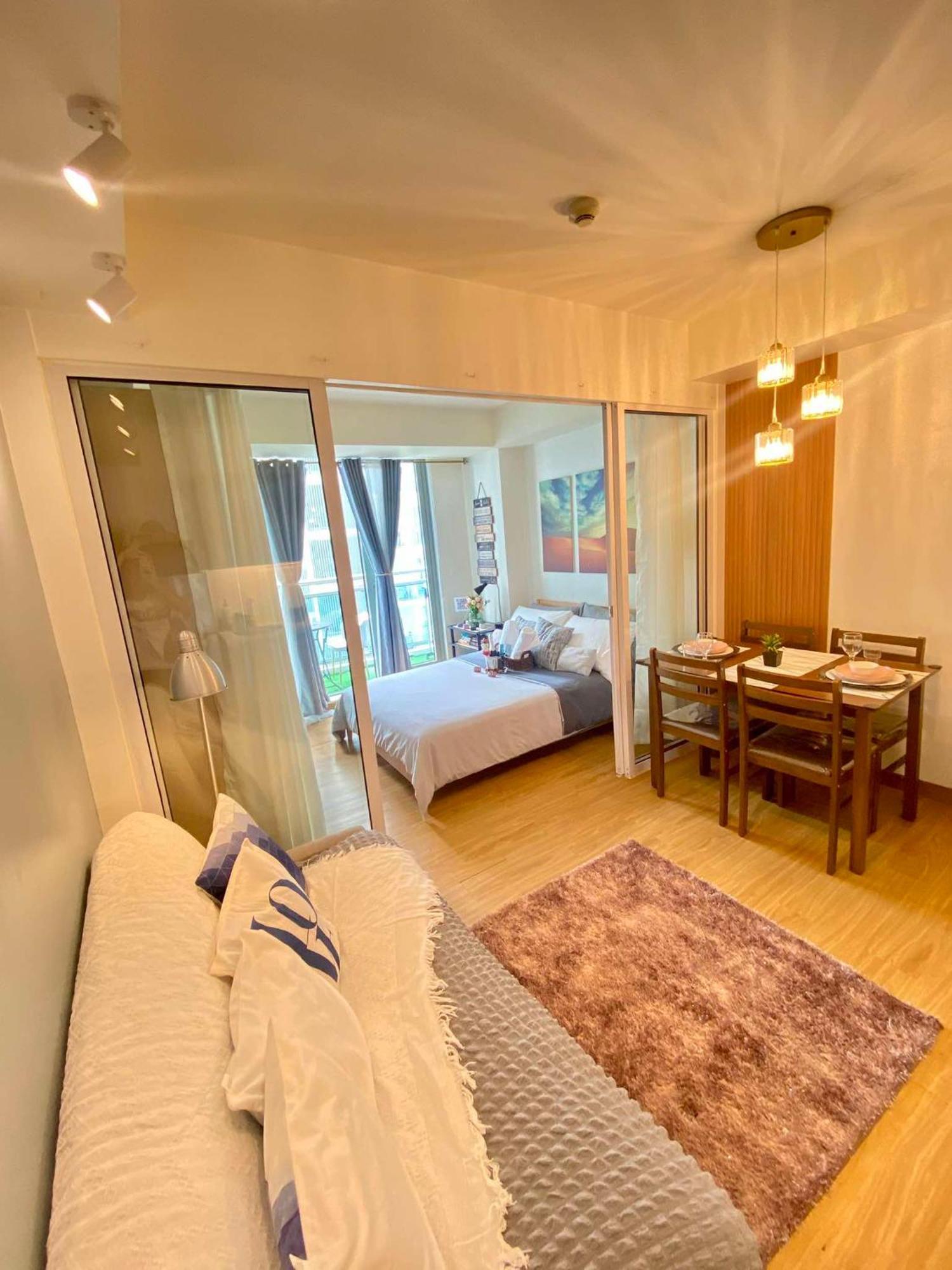 Aparthotel Bahay-bahayan By K&a At Azure Urban Residences
