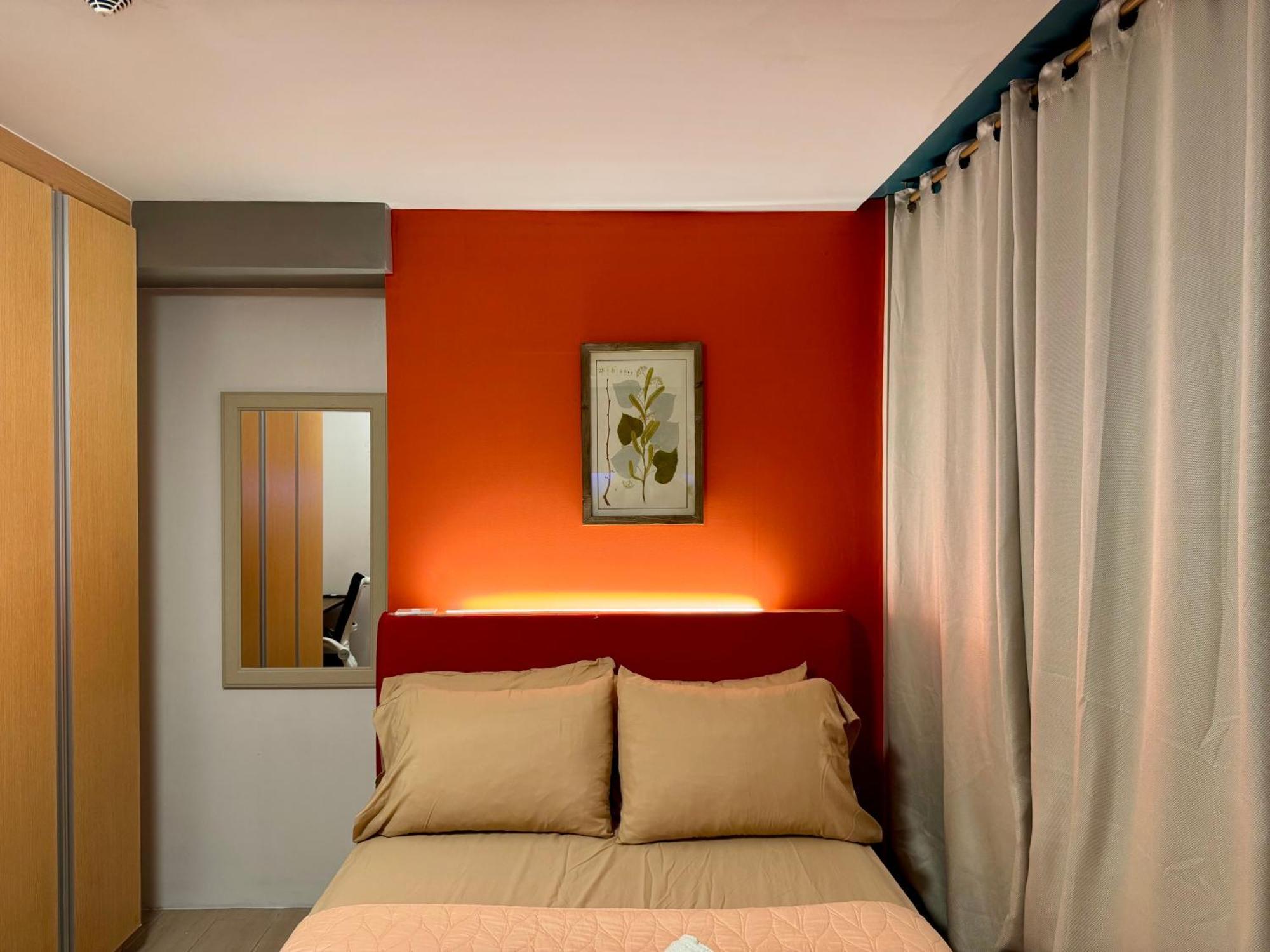 Bgc One Uptown 2bedroom With Balcony And 1 Free Parking Aparthotel *