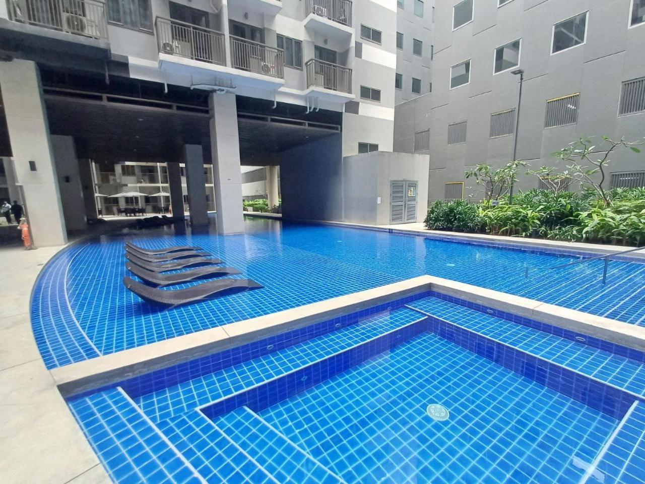Pasay Daily Rent Near Naia Airport And Mall Of Hotel Manila