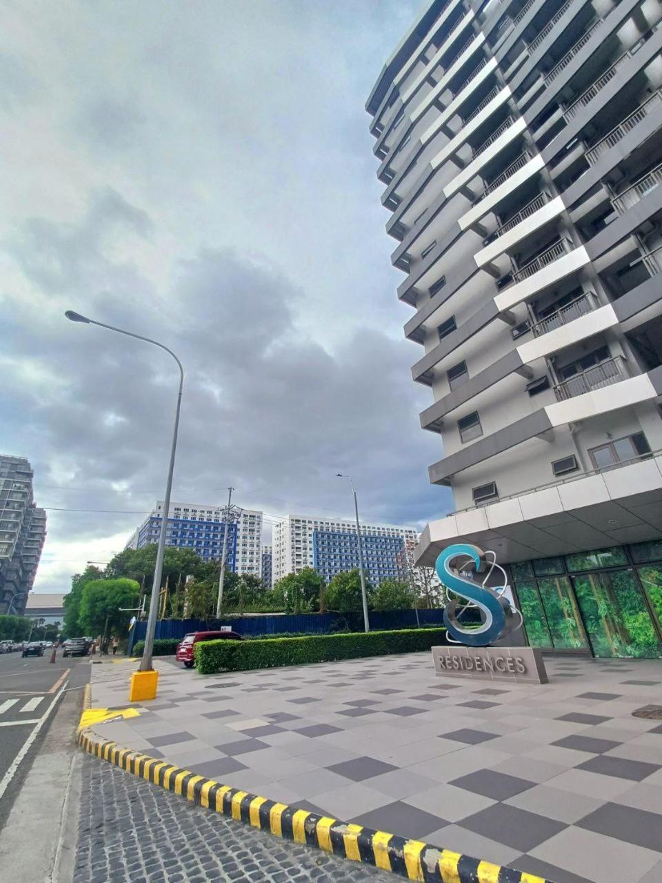 Pasay Daily Rent Near Naia Airport And Mall Of Hotel Manila
