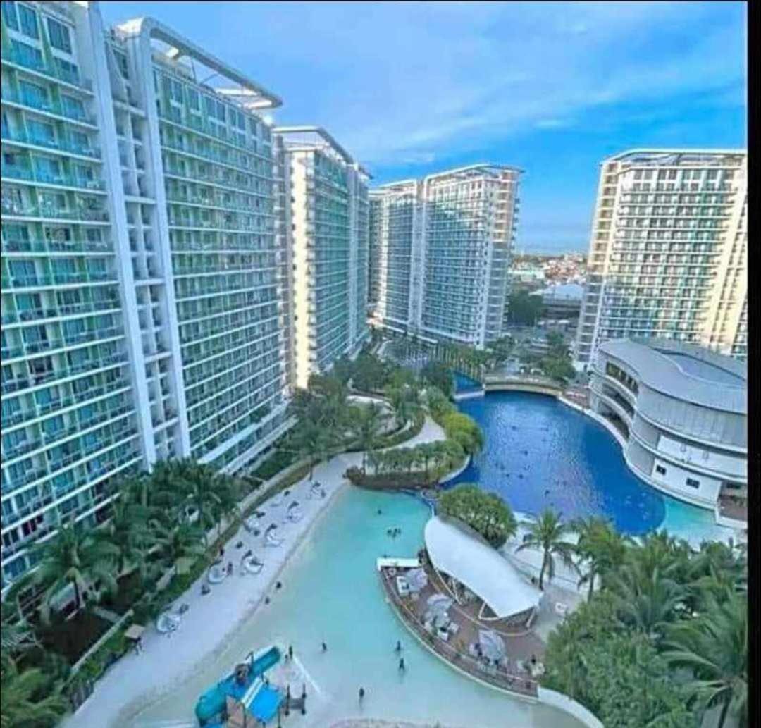 Aparthotel Urban Azure Residences West Service Road Paranaque