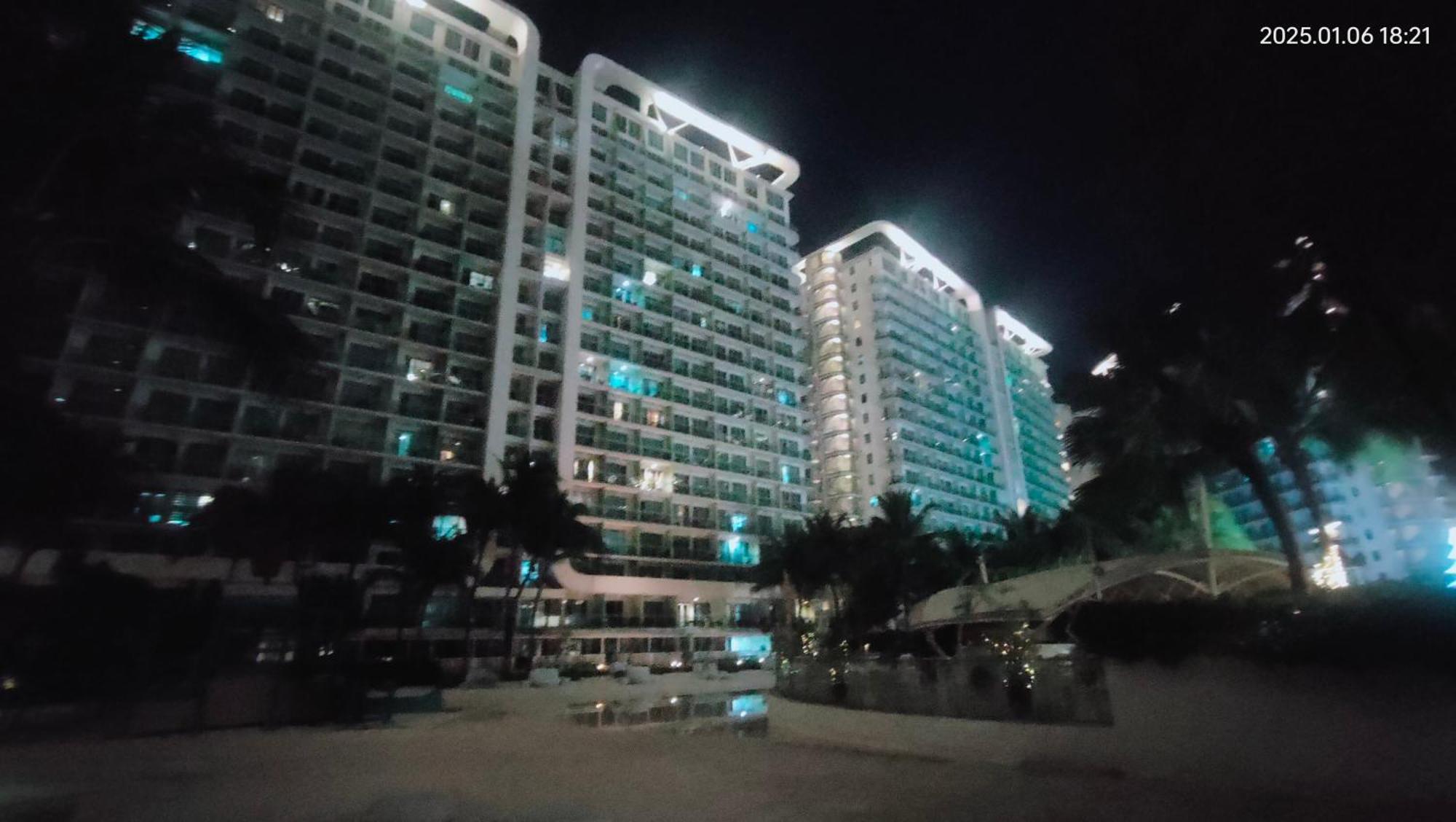 Urban Azure Residences West Service Road Paranaque Aparthotel