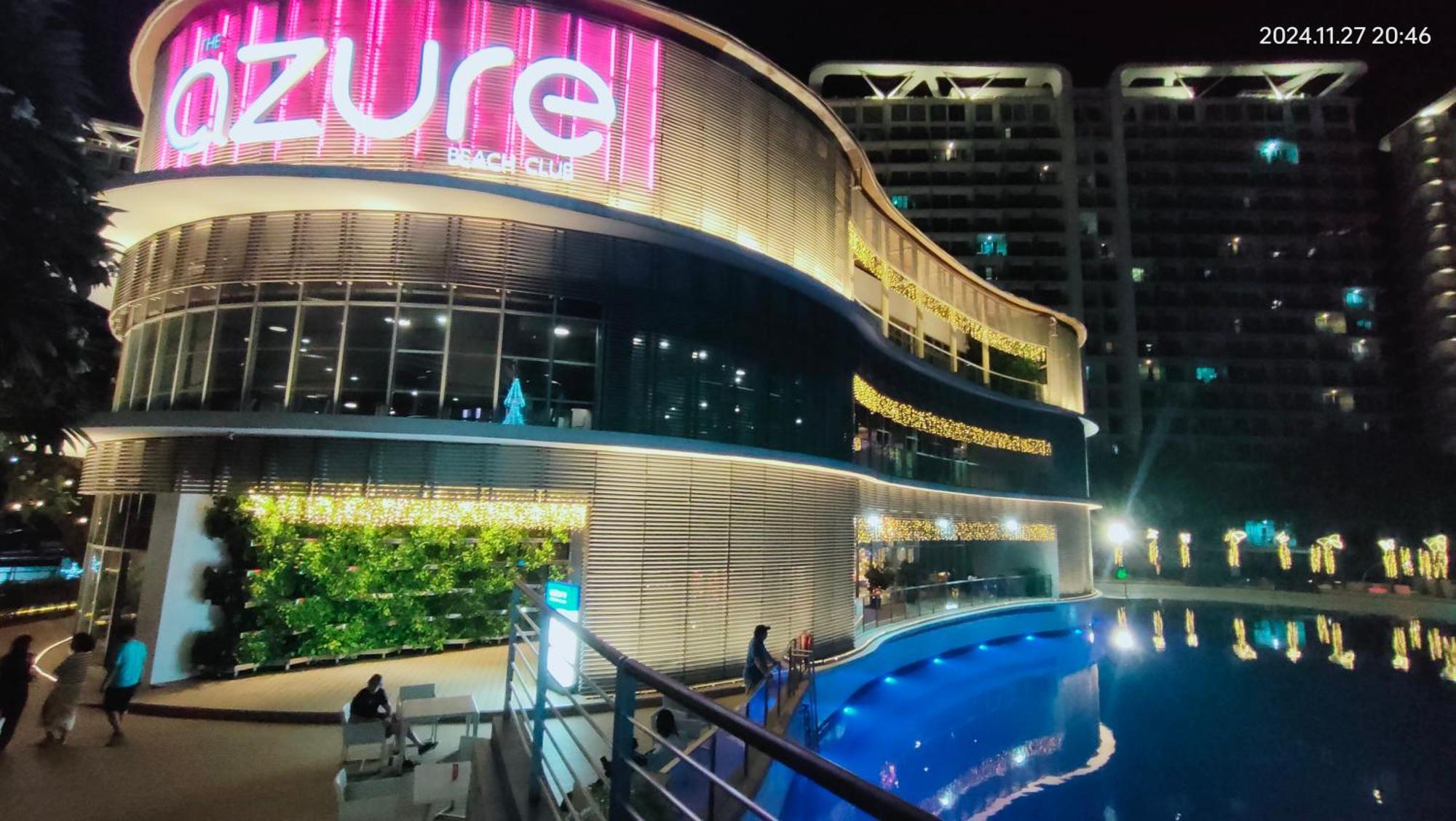 Aparthotel Urban Azure Residences West Service Road Paranaque