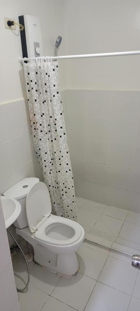 Albergue Budget Greenroom Paranaque Kassel Residences