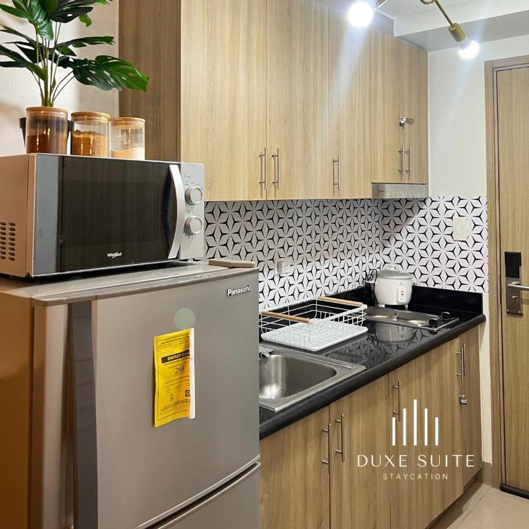 Duxe Suite8 Near Moa & Naia Airport Wifi Netflix * Manila