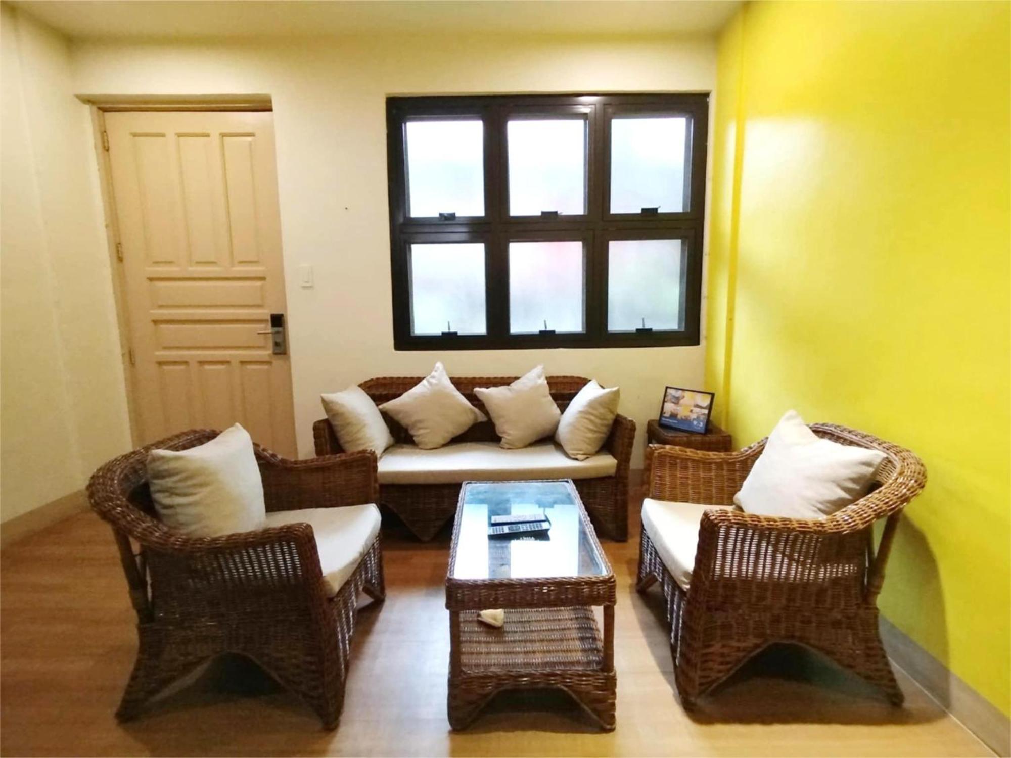 Sulit Unit Santa Mesa Manila