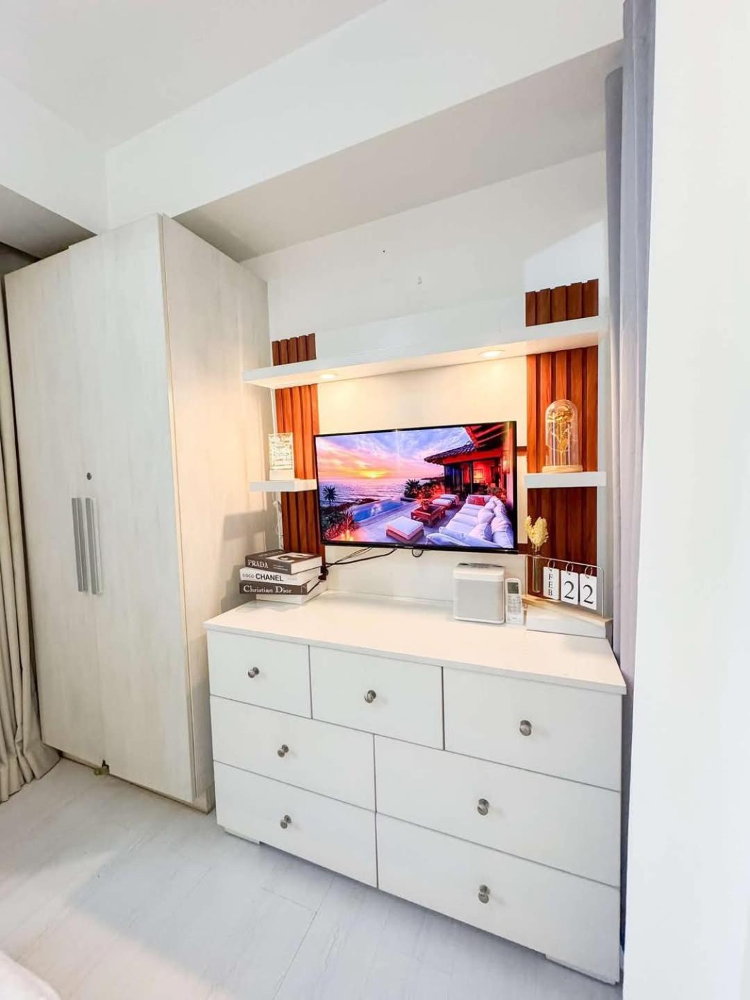 Apartment Cozy Positano Unit Manila
