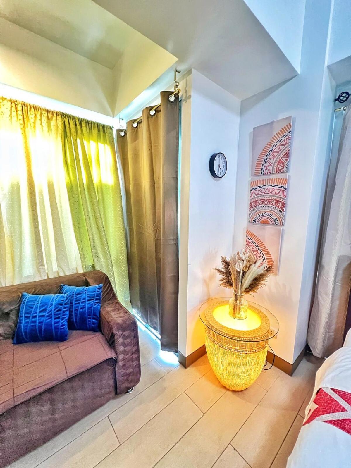 Unit Across Naia T3 & 5 Mins To Runway Apartment *