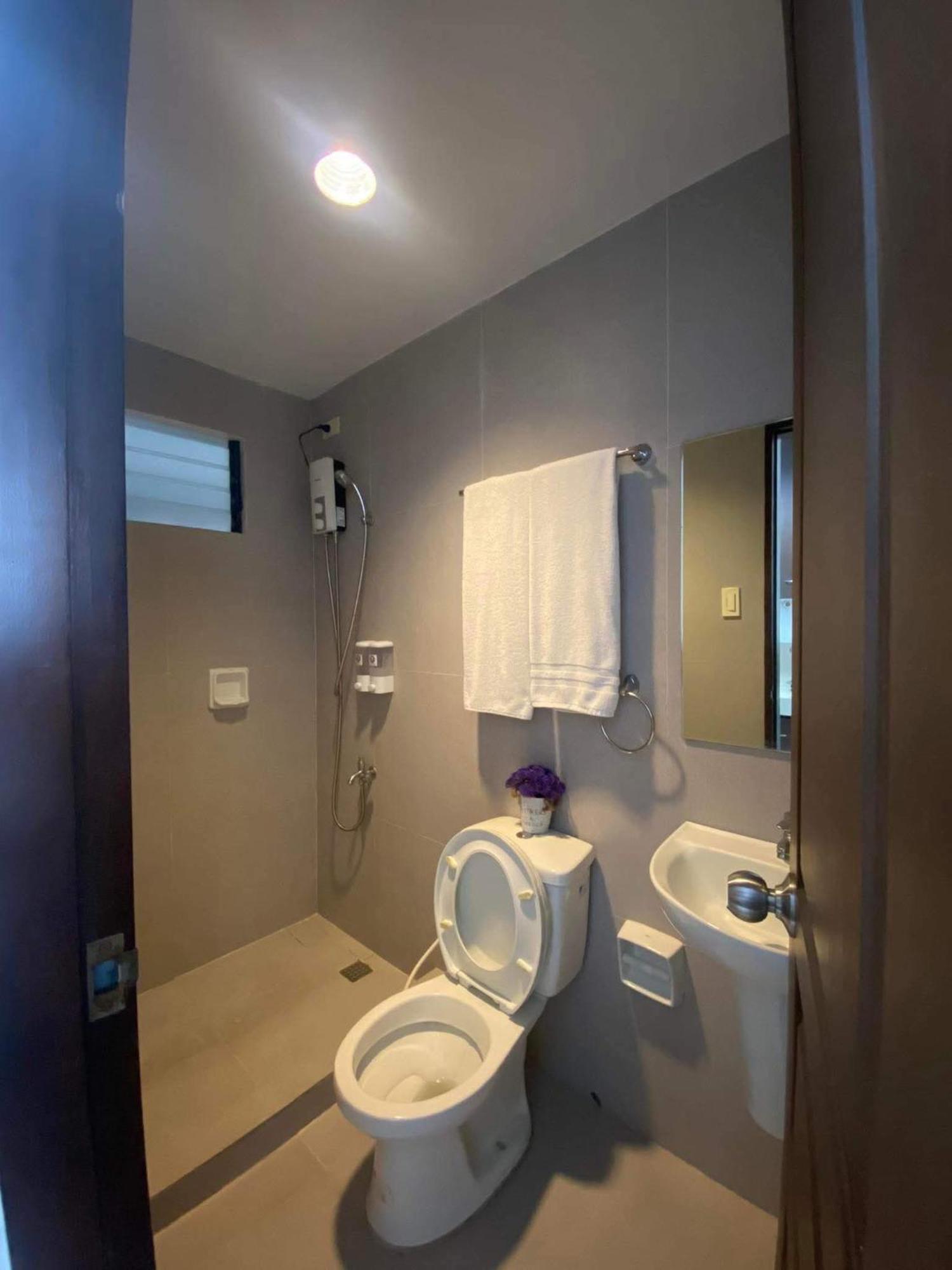 Nature Inspired Affordable In F Near Edsa Shaw Pasig Megamall Shangrila And Mrt