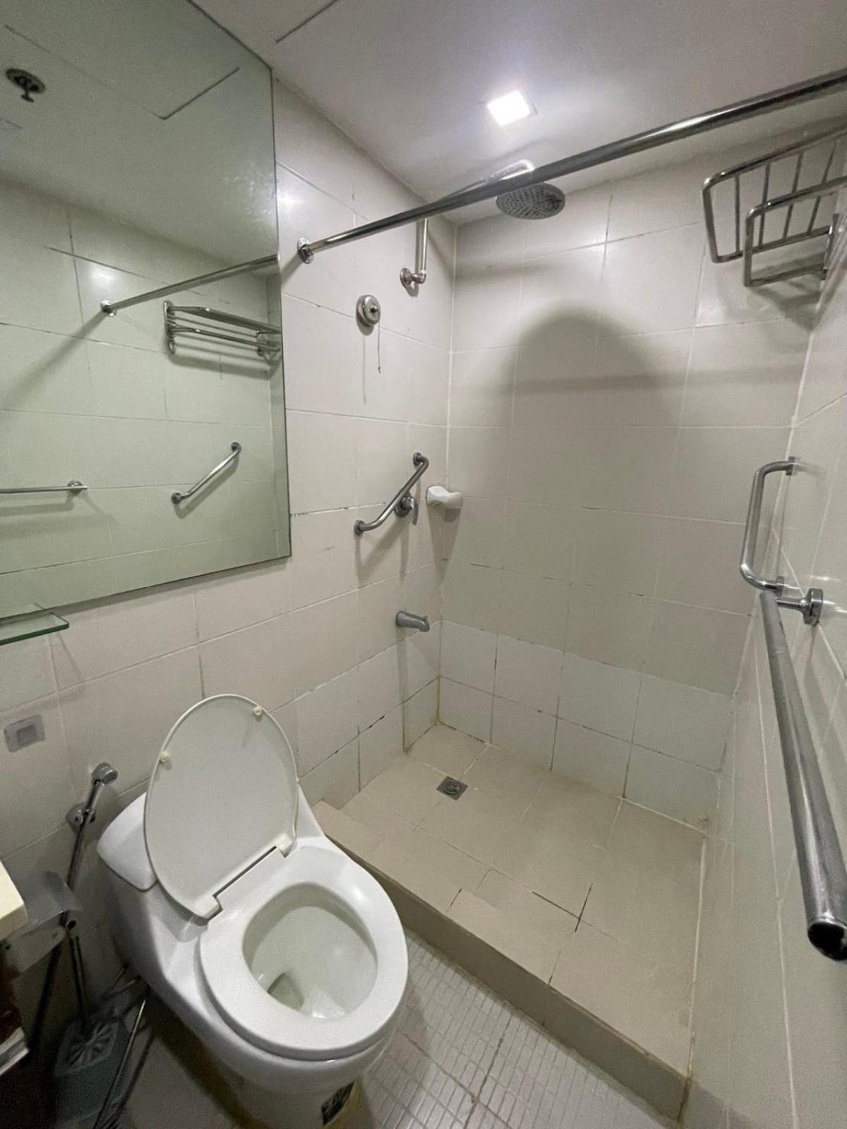 Apartment A Venue Residences Tower 8o *