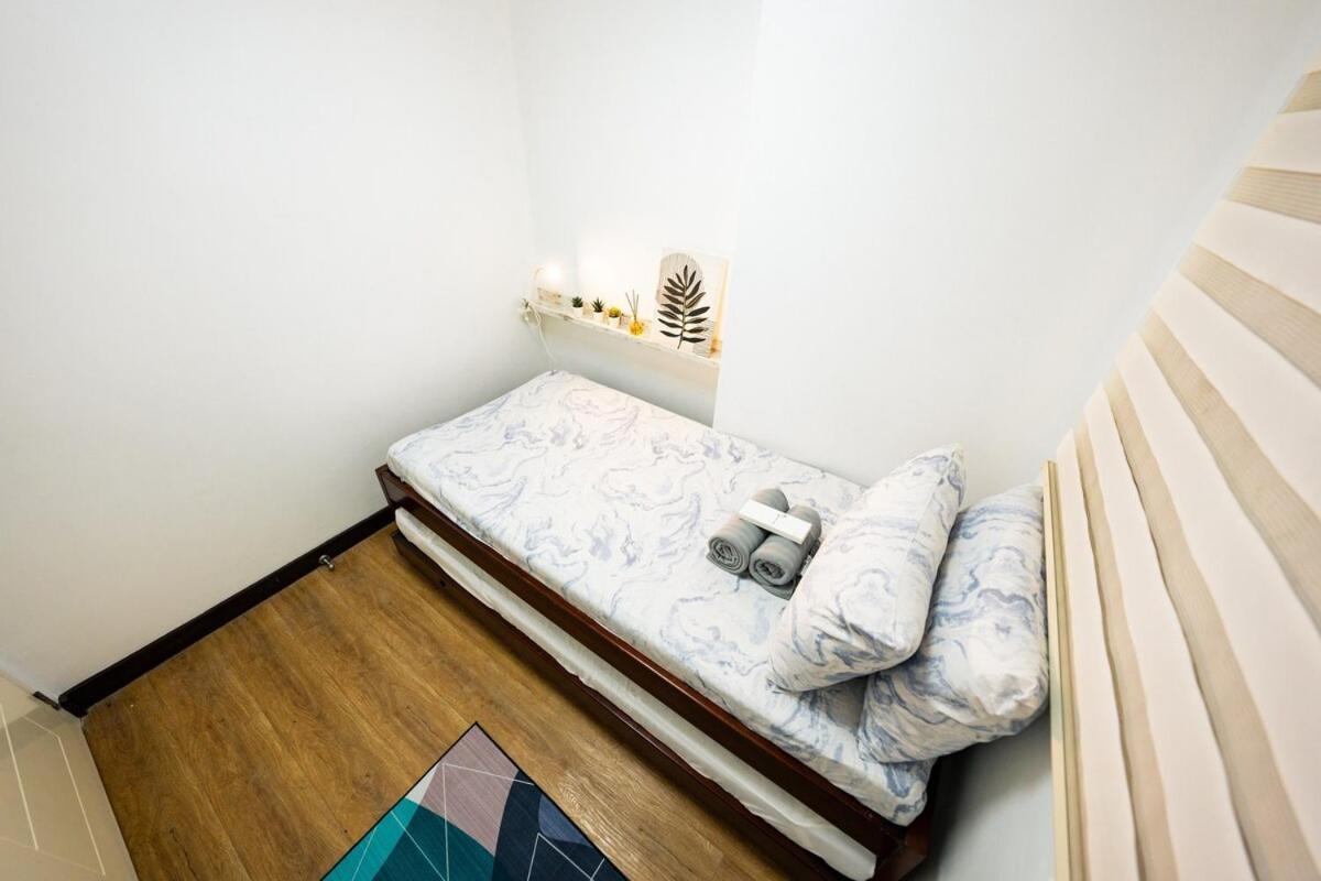 Cozy Spacious 2br At North Edsa Qc