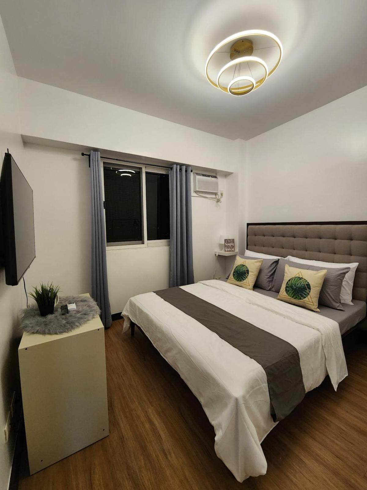Cozy Spacious 2br At North Edsa Qc Manila