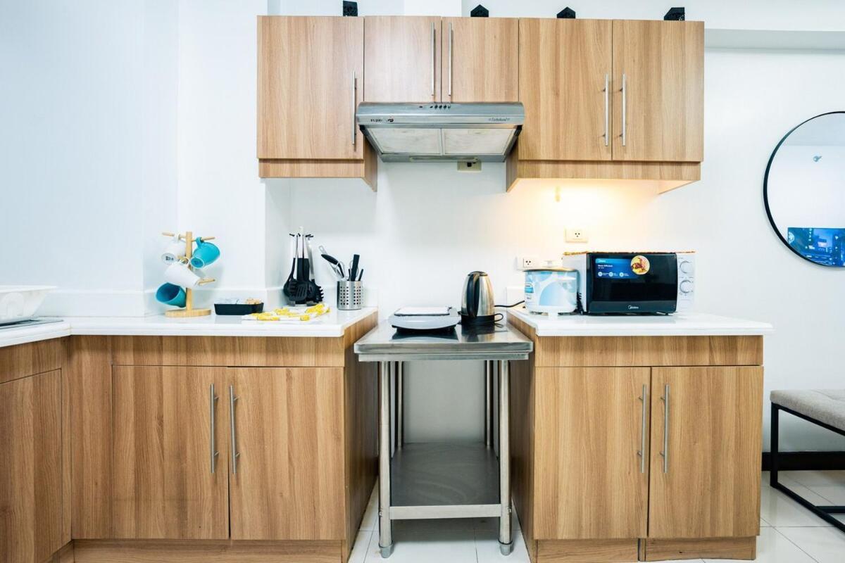 Cozy Spacious 2br At North Edsa Qc