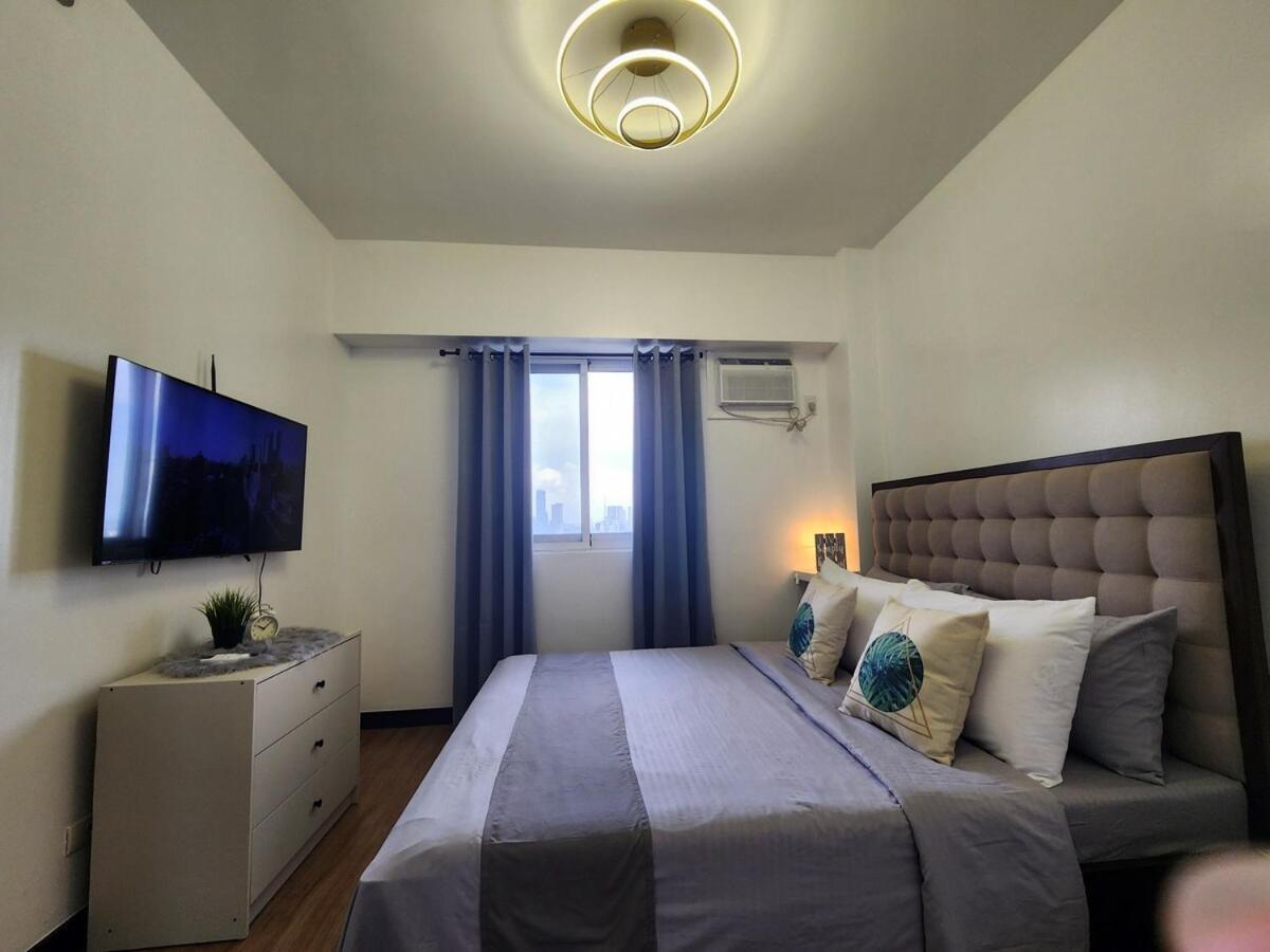 Apartment Cozy Spacious 2br At North Edsa Qc