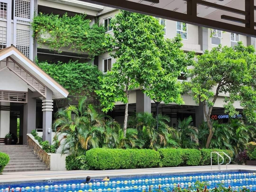 Cozy Spacious 2br At North Edsa Qc Manila