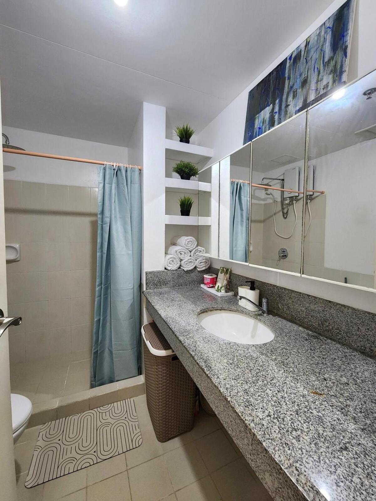 Apartment Cozy Spacious 2br At North Edsa Qc Manila