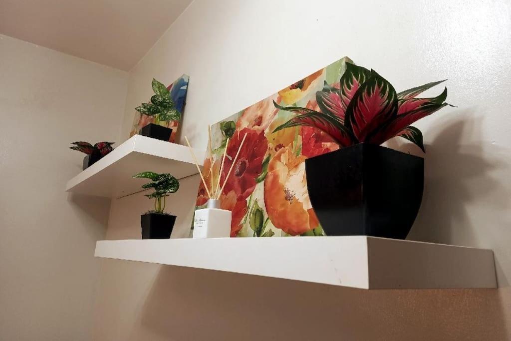 Tres Palmas 2br Unit Taguig Self-check-in & Wi-fi *