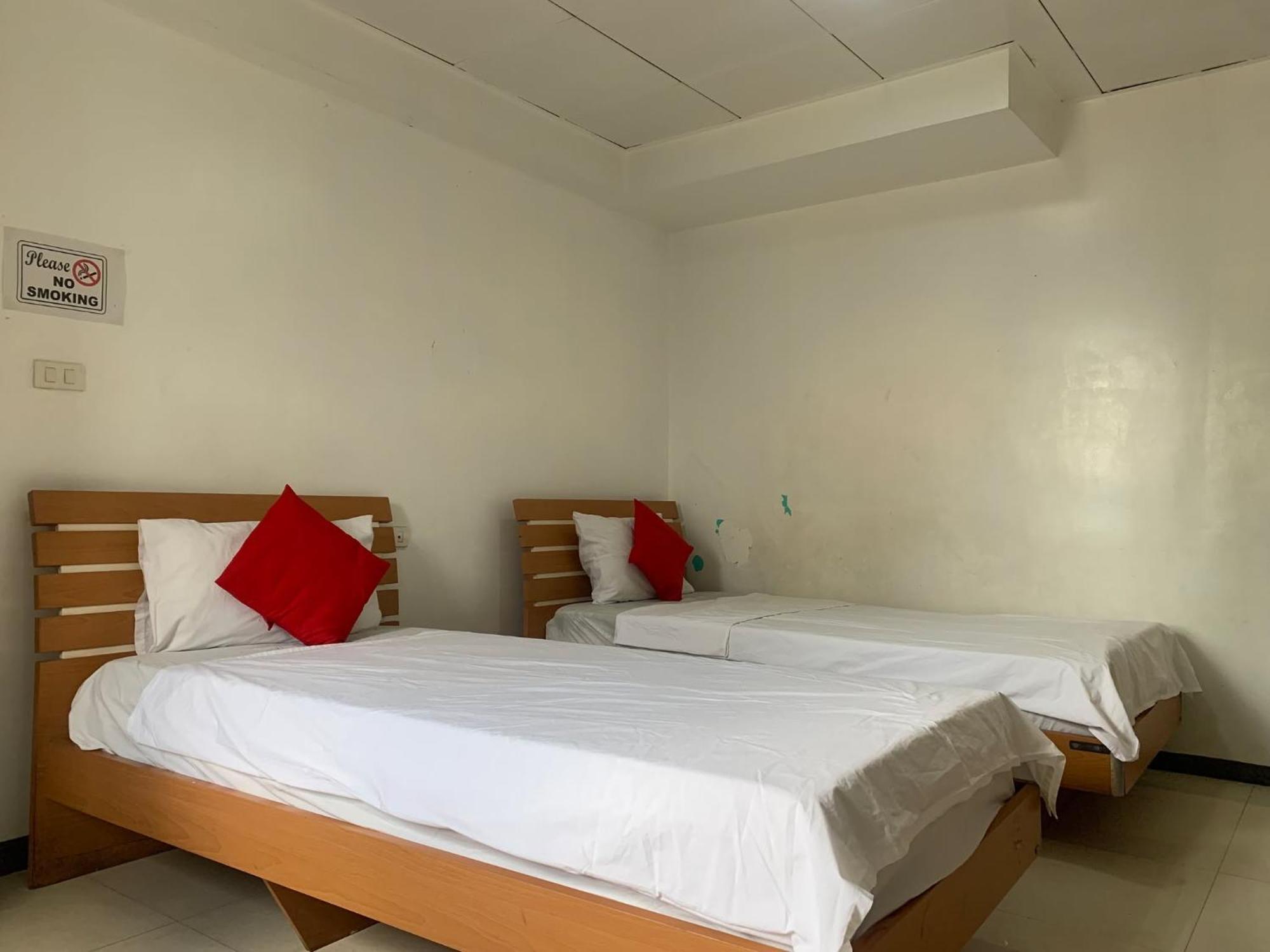 Lucky Hotel
