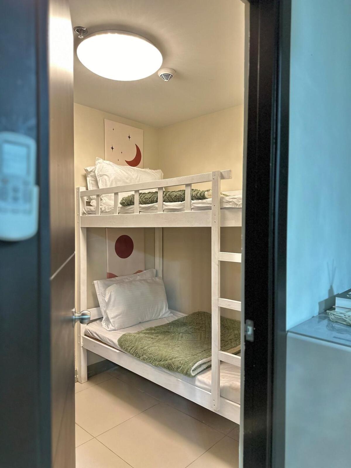 Apartment King Size 3-bedroom In Uptown Parksuites Bgc *