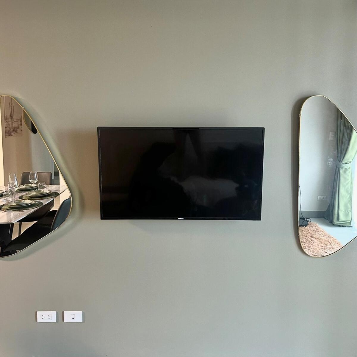 Apartment King Size 3-bedroom In Uptown Parksuites Bgc *