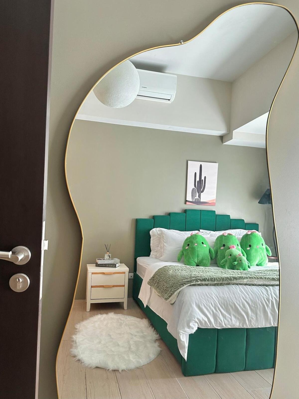 Apartment King Size 3-bedroom In Uptown Parksuites Bgc *