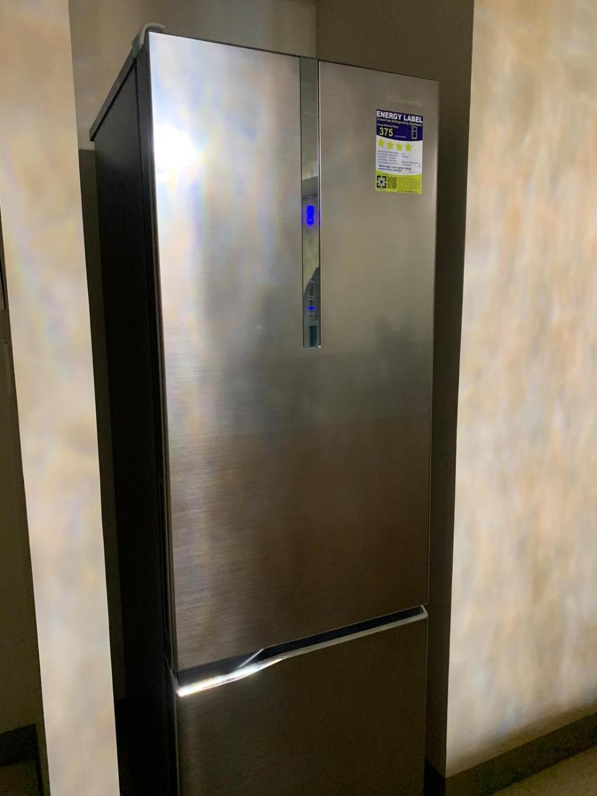 King Size 3-bedroom In Uptown Parksuites Bgc Apartment Manila