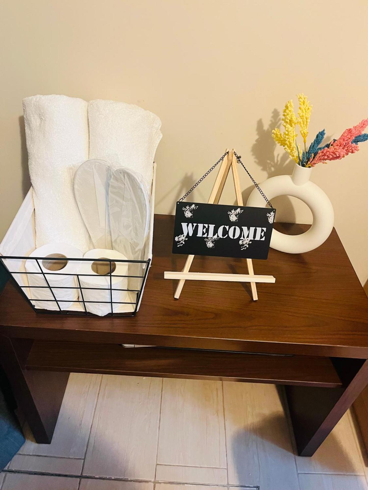 Bgc Simple Elegant 300mbps Wifi,pool,netflix