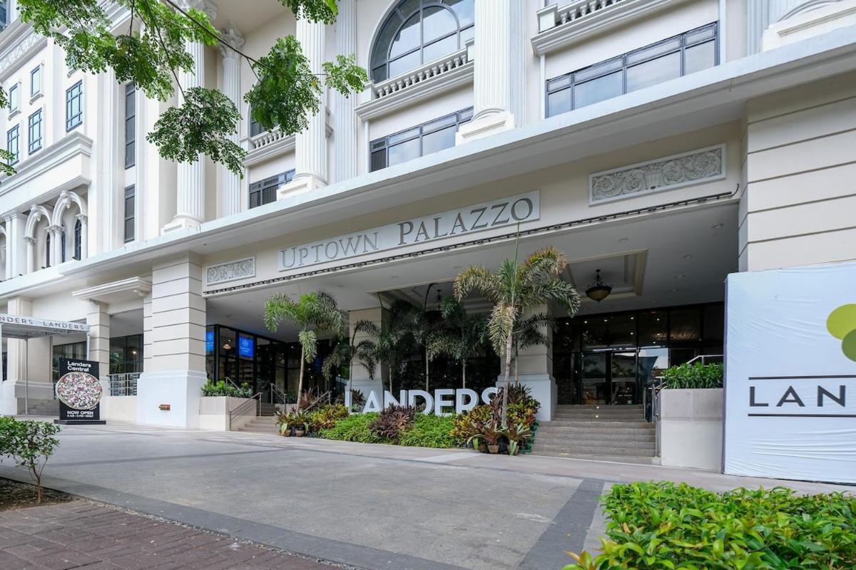 Spacious 3br In Uptown Bgc With King Size Bed, Near Malls And Restaurants *