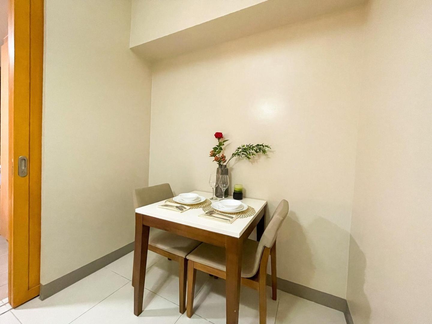 Holiday home Bgc At Uptown Mall, Grand Hyatt #oursw34b2 Manila