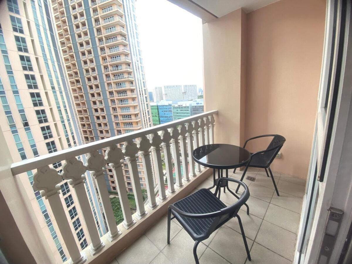 The Serene Casa - Emanuele Tower Apartment Manila