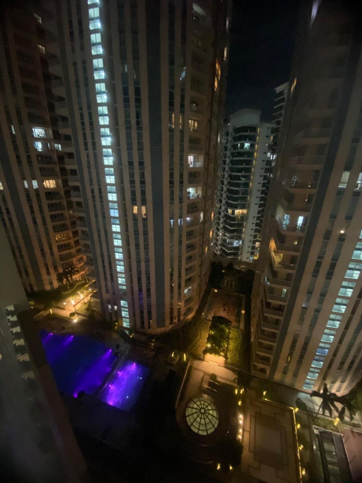 Apartment The Serene Casa - Emanuele Tower Manila