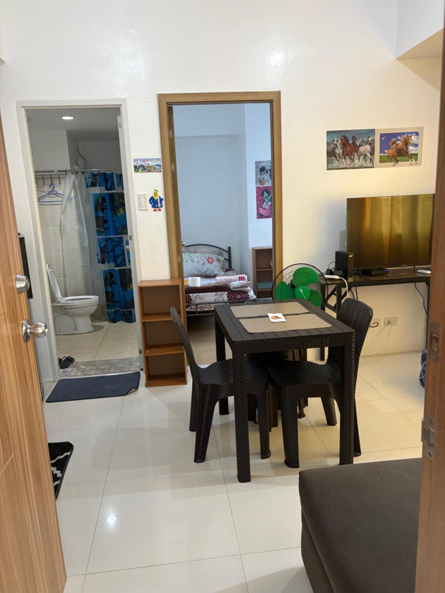 Family Budget * Manila