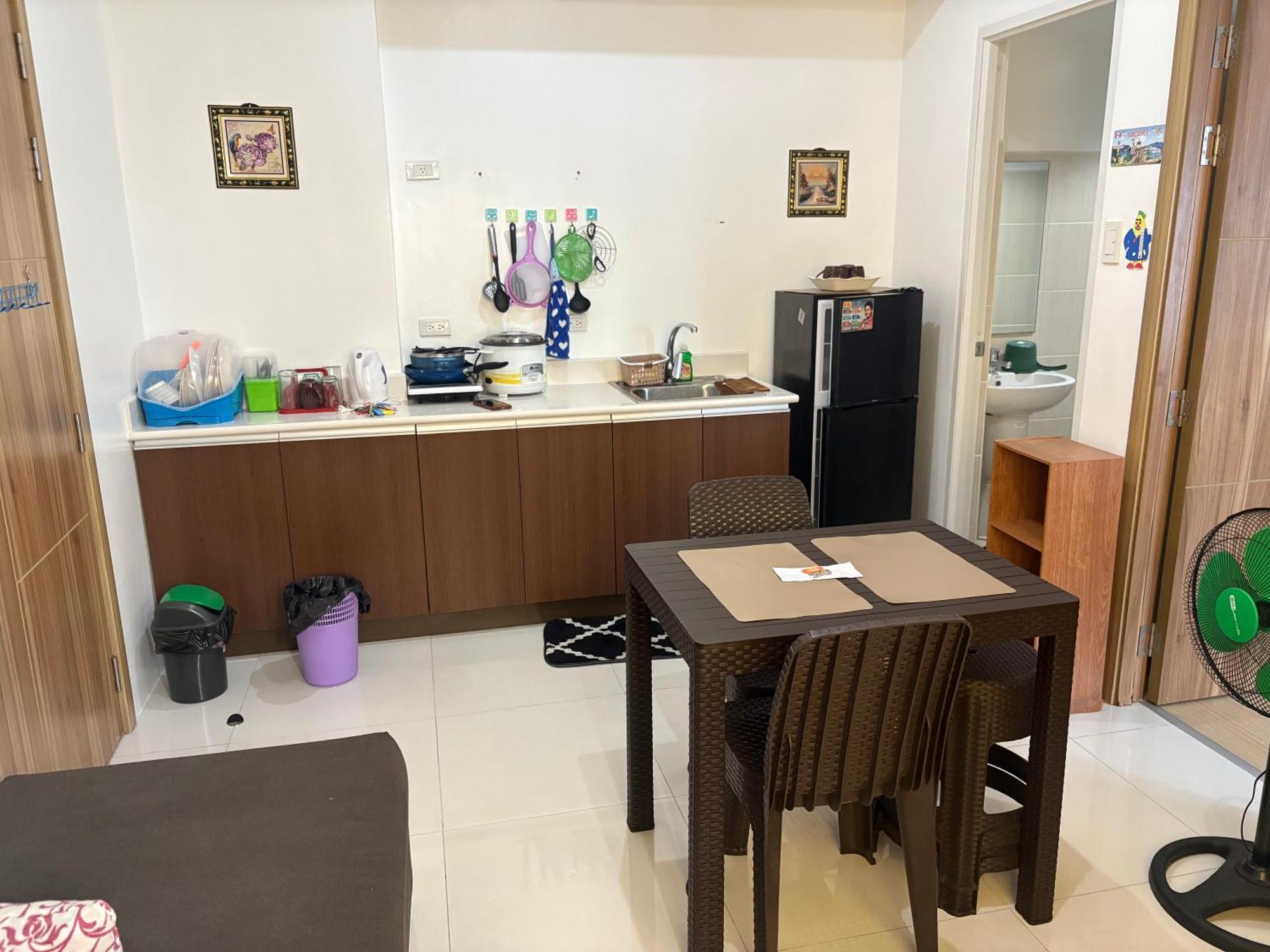 Family Budget Apartment Manila