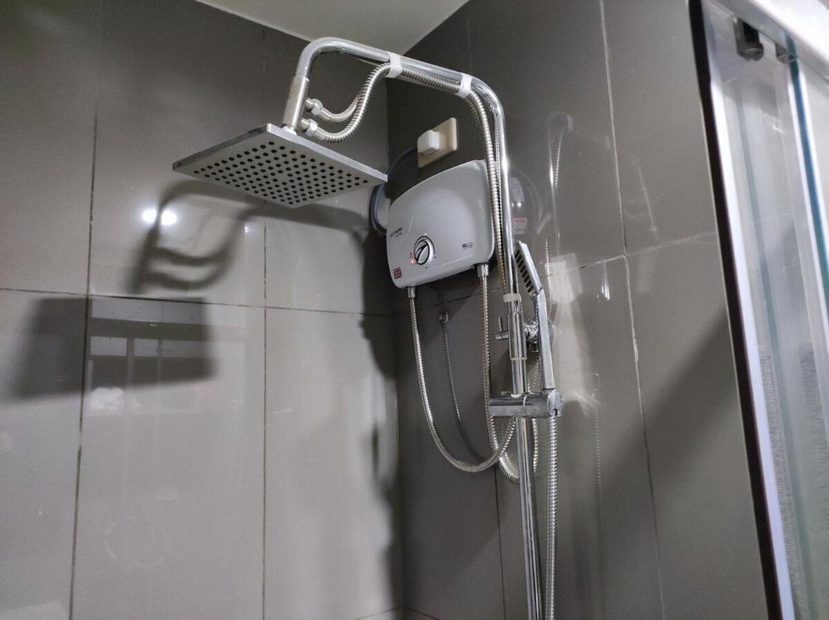 Newly Designed 1br Of Makati Manila