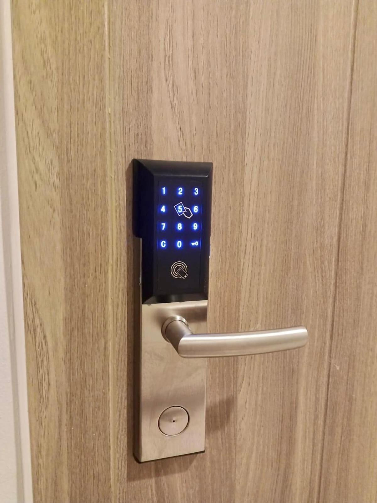 Aparthotel 1br At S Residences Mall Of Near Airport Manila