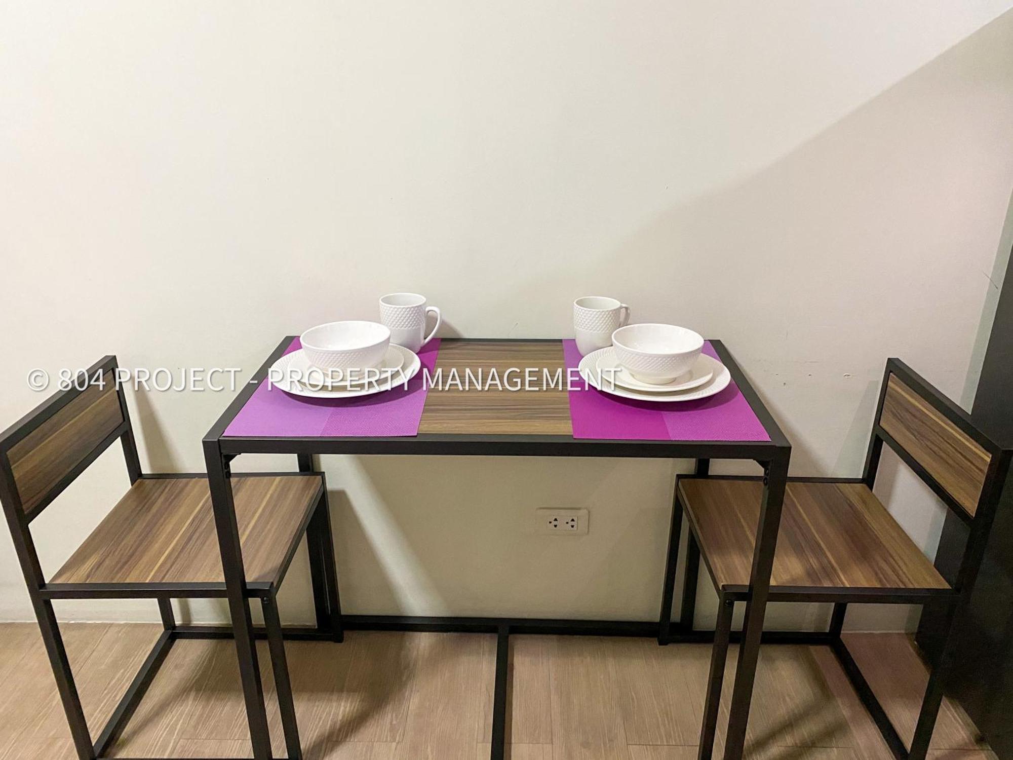 Charles' Place At Vinia Residences, Near Trinoma, Sm North, Vertis North, Quezon Manila