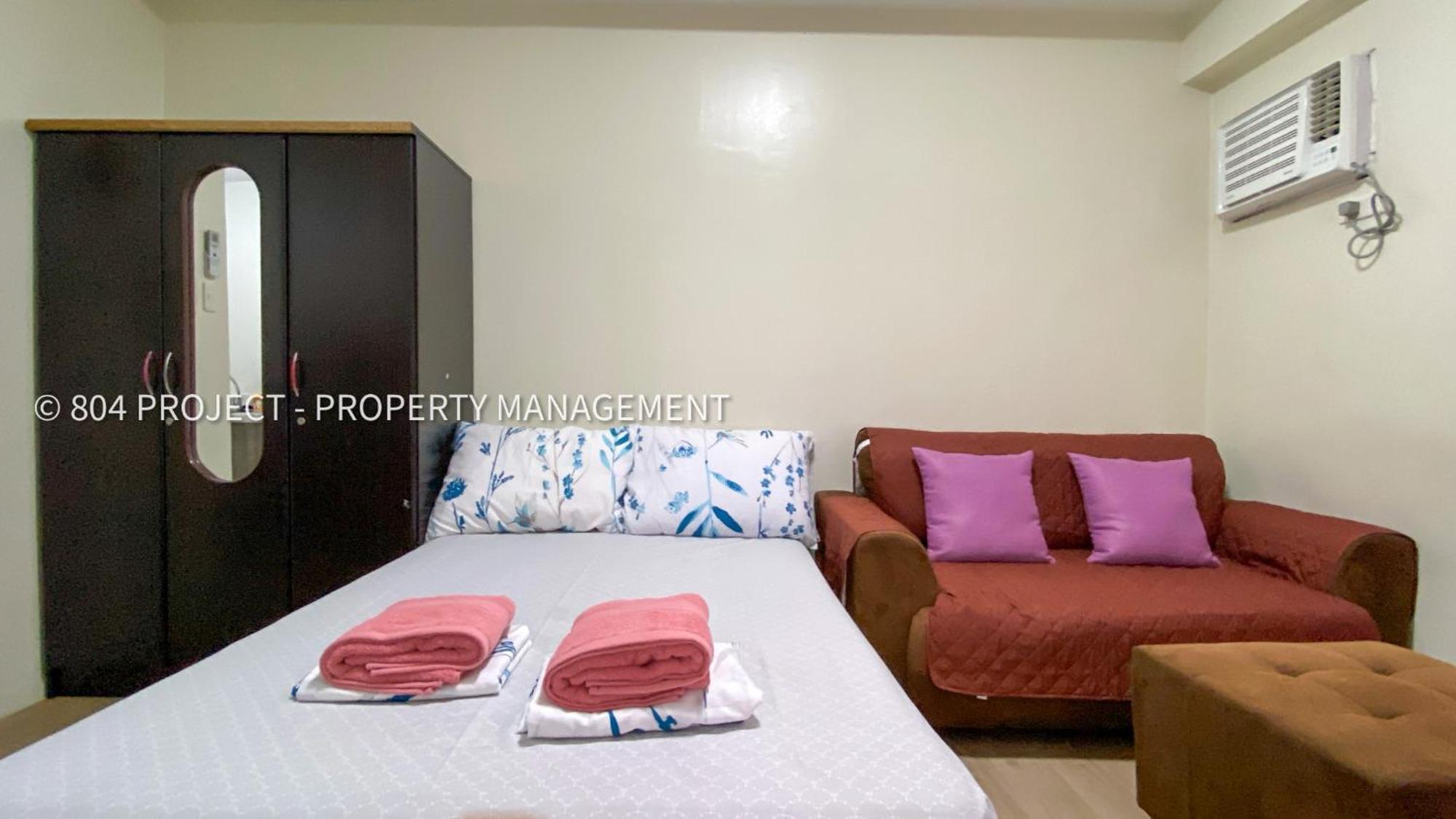 Charles' Place At Vinia Residences, Near Trinoma, Sm North, Vertis North, Quezon Aparthotel Manila